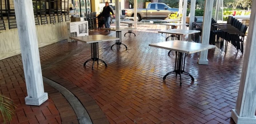 restaurant-patio-cleaning-westchase-after5