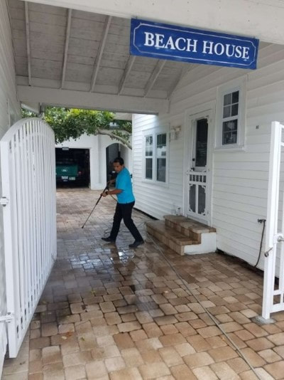 Commercial Pressure washing Clearwater